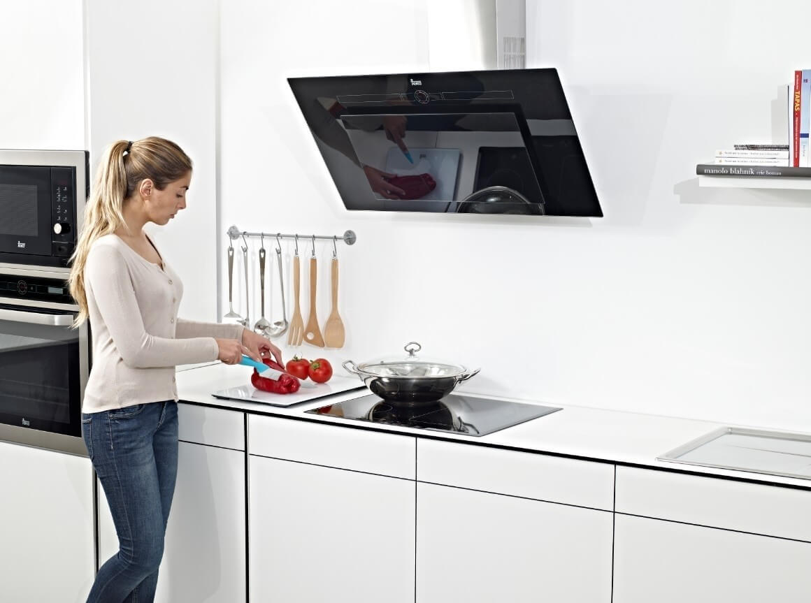 TOP 6 thiết bị bếp cần có cho phòng bếp gia đình